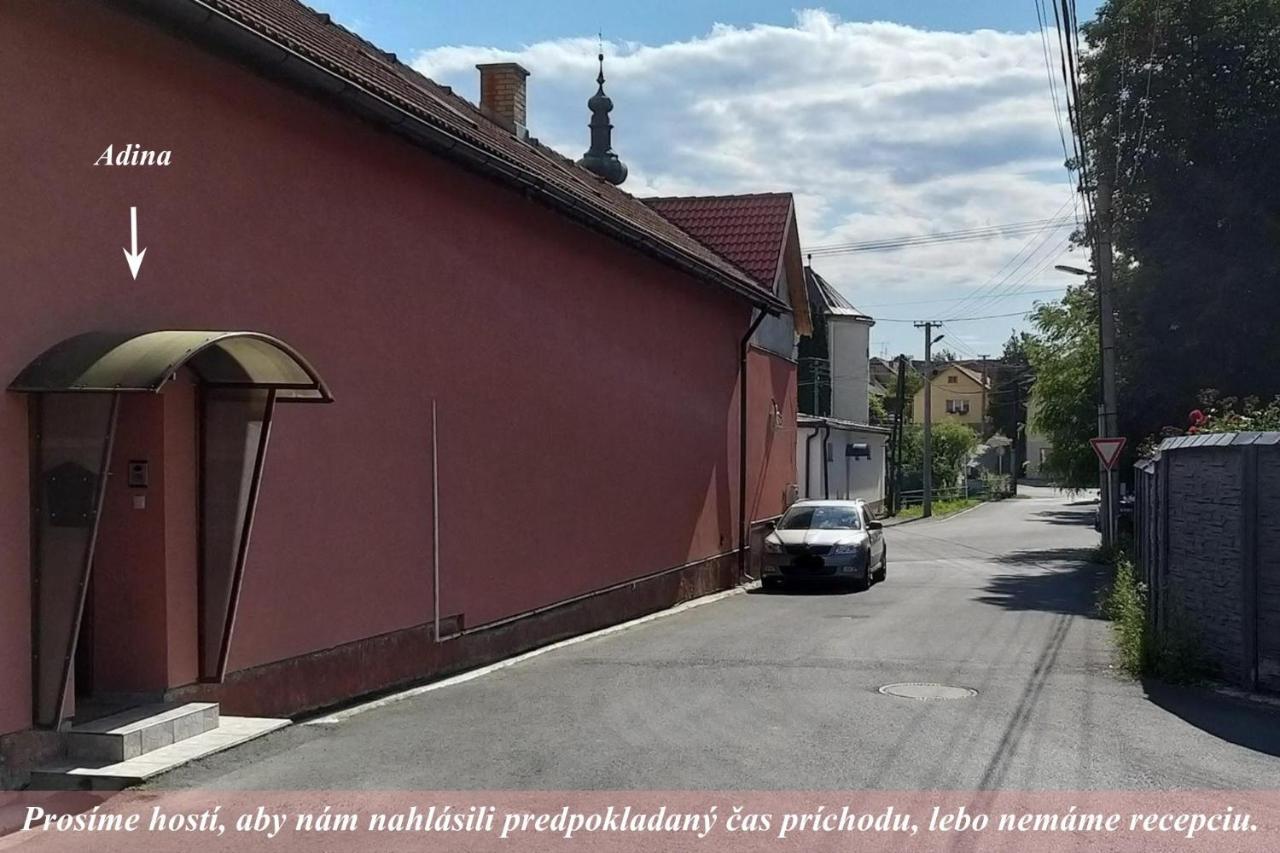 Ubytovanie Adina Poltár Poltar Exterior foto
