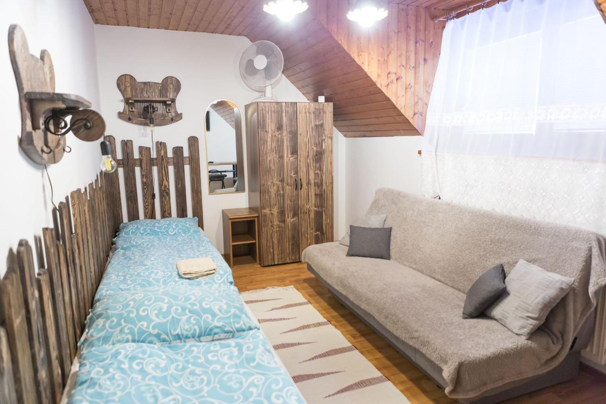 Ubytovanie Adina Poltár Poltar Quarto foto
